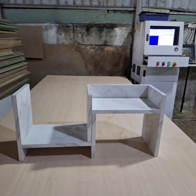 Kệ Trang Trí Vân Đá 600x200x300mm