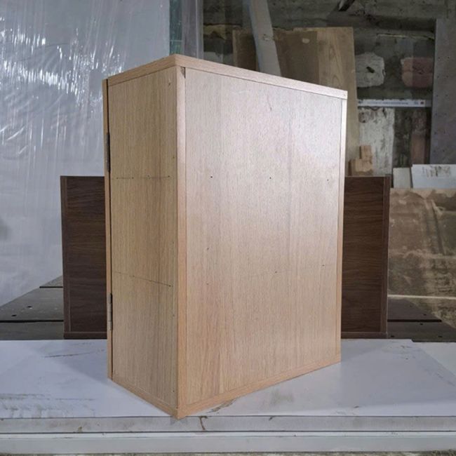 tu-thuoc-gia-dinh-go-300x150x400-tu007