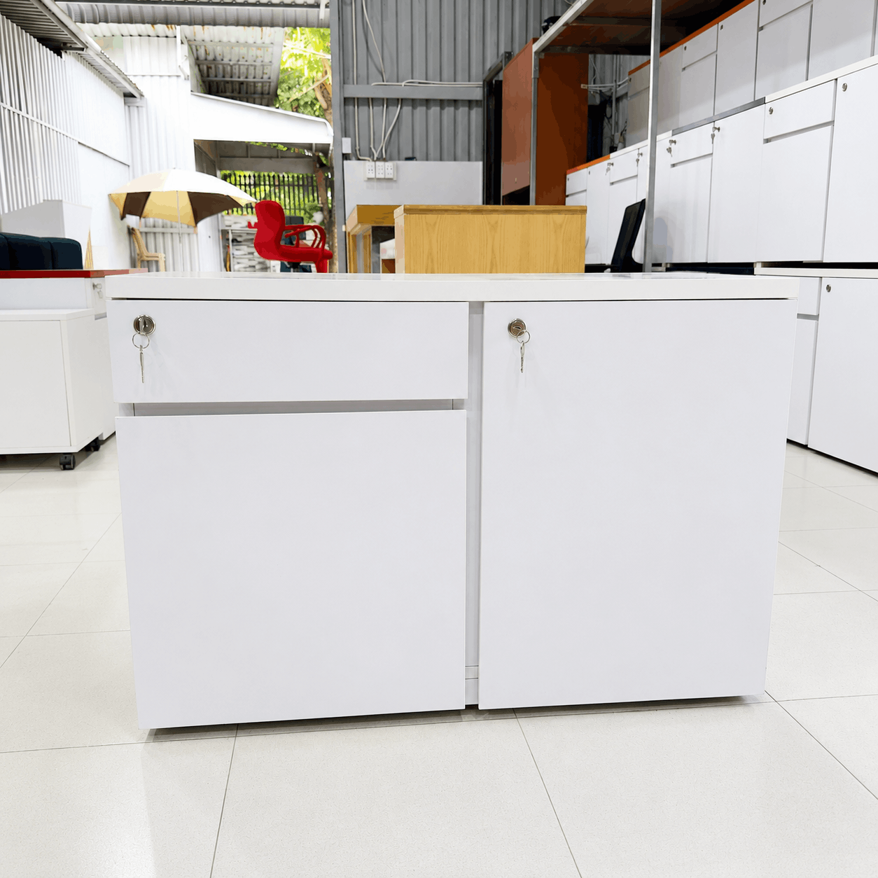 Tủ hồ sơ thấp gỗ trắng 900x400x630mm TU004