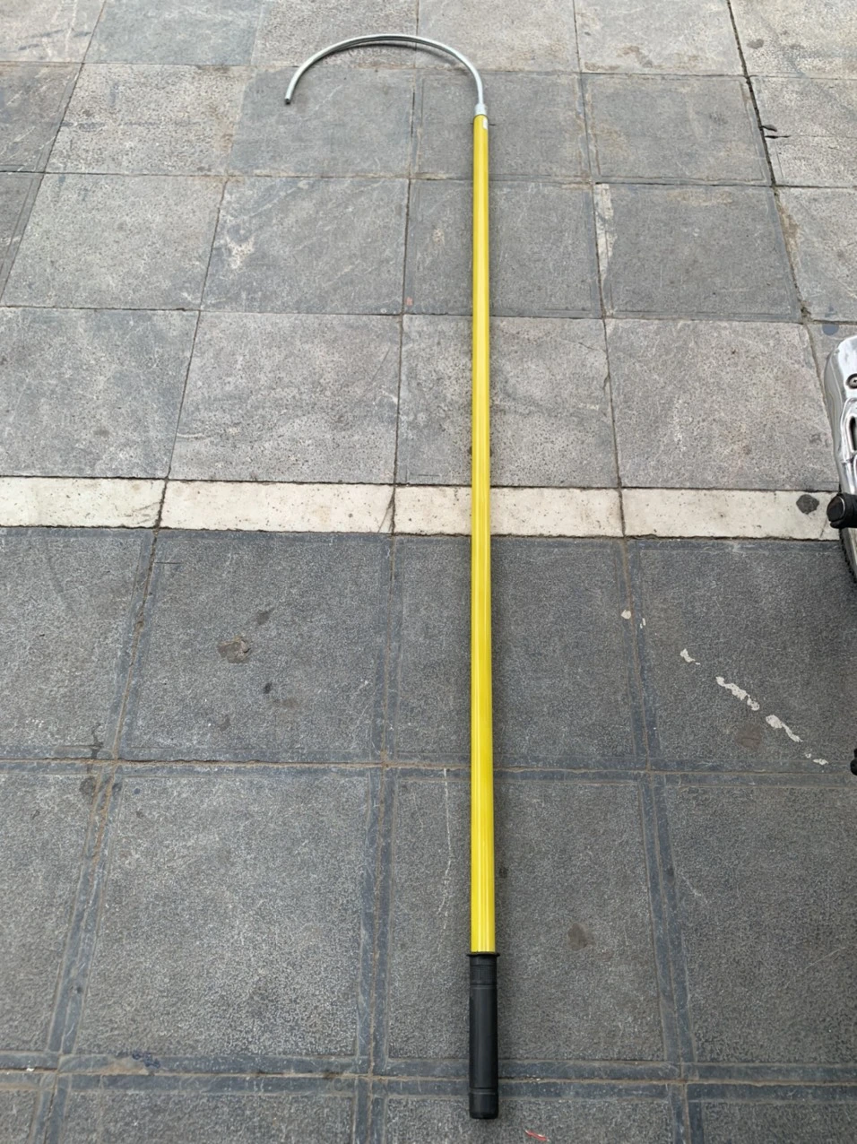 Móc cứu hộ cách điện