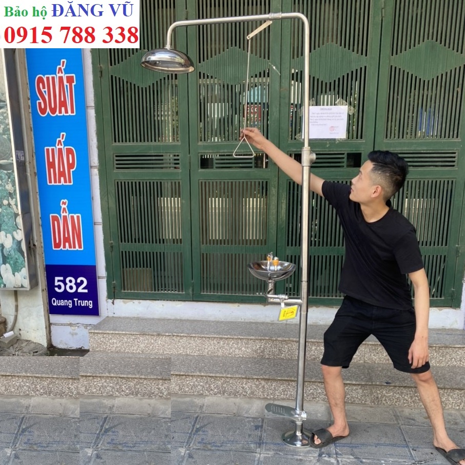 Bồn rửa mắt và tắm khẩn cấp chân đạp