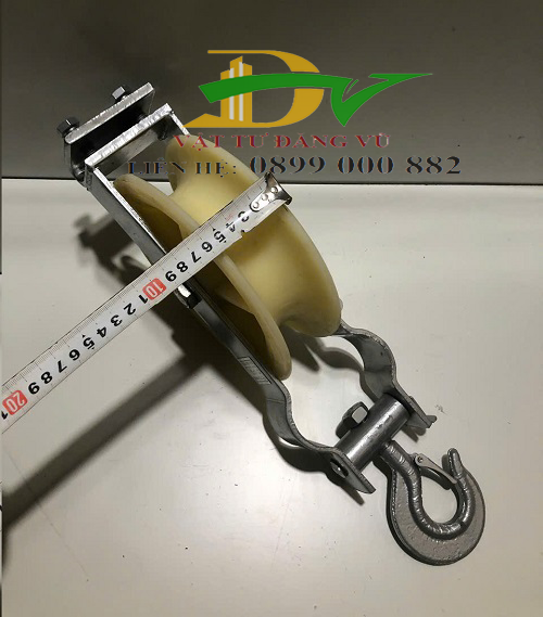 Puly nhựa kéo cáp 200x60mm