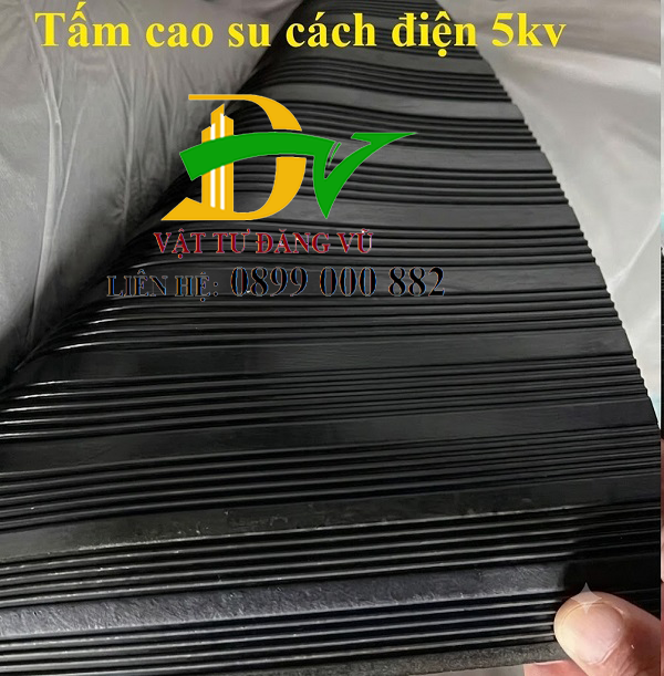 Tấm cao su màu đen chống trượt