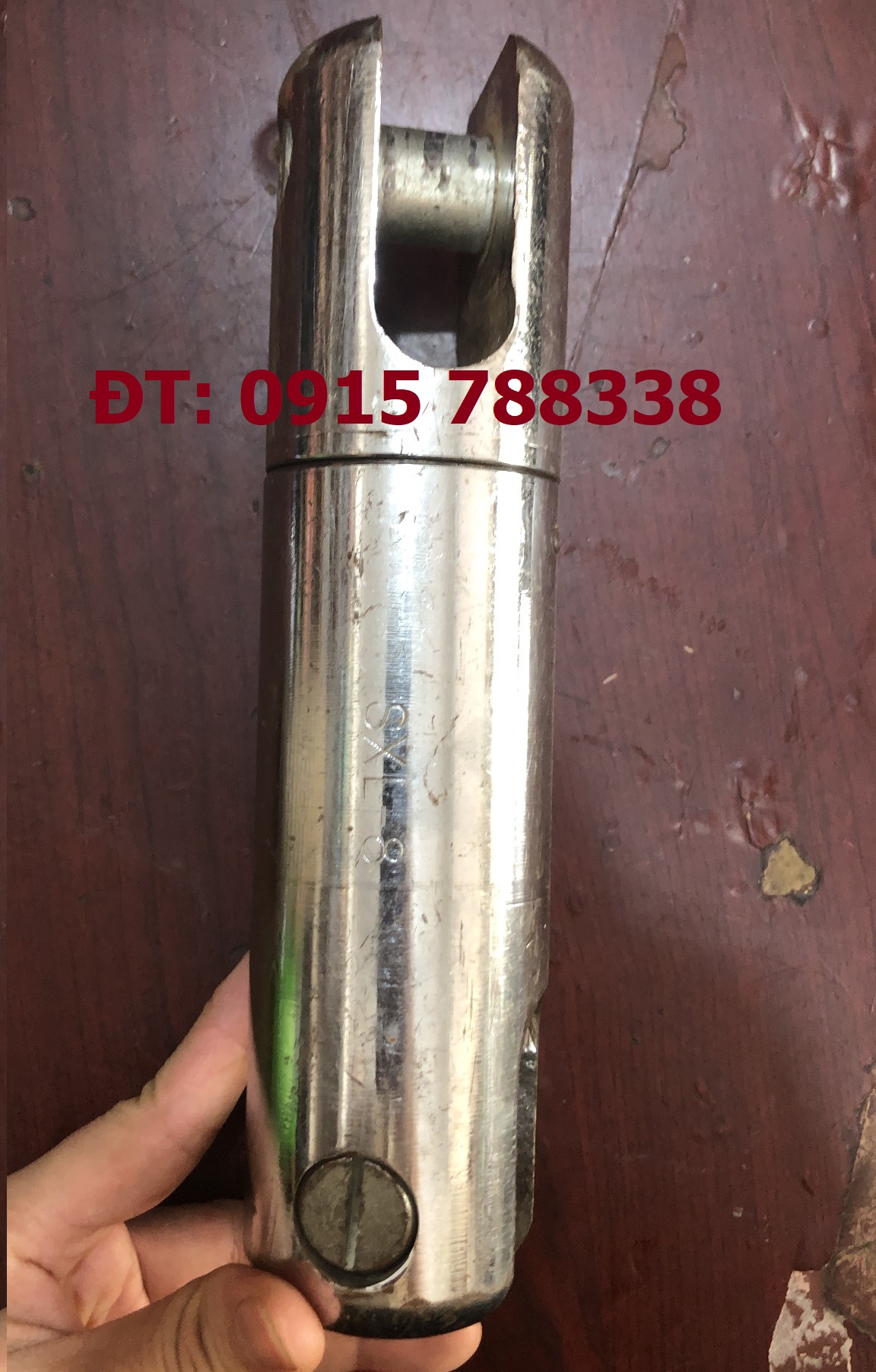 Con Lắc chống xoắn 8 tấn