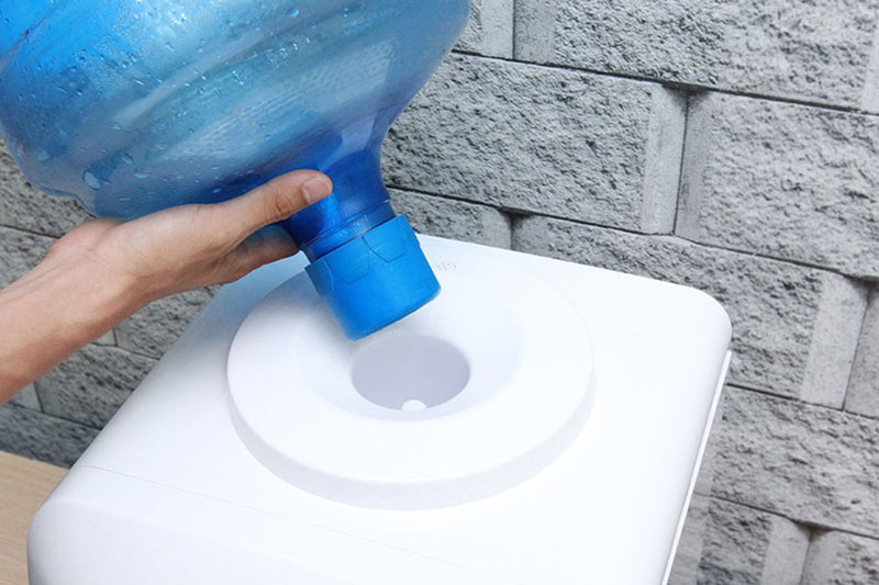 Cọc úp bình nước Kangaroo KG33TN