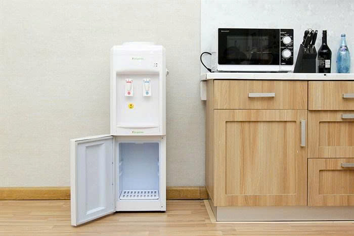Cây nước nóng lạnh Kangaroo KG34C chính hãng