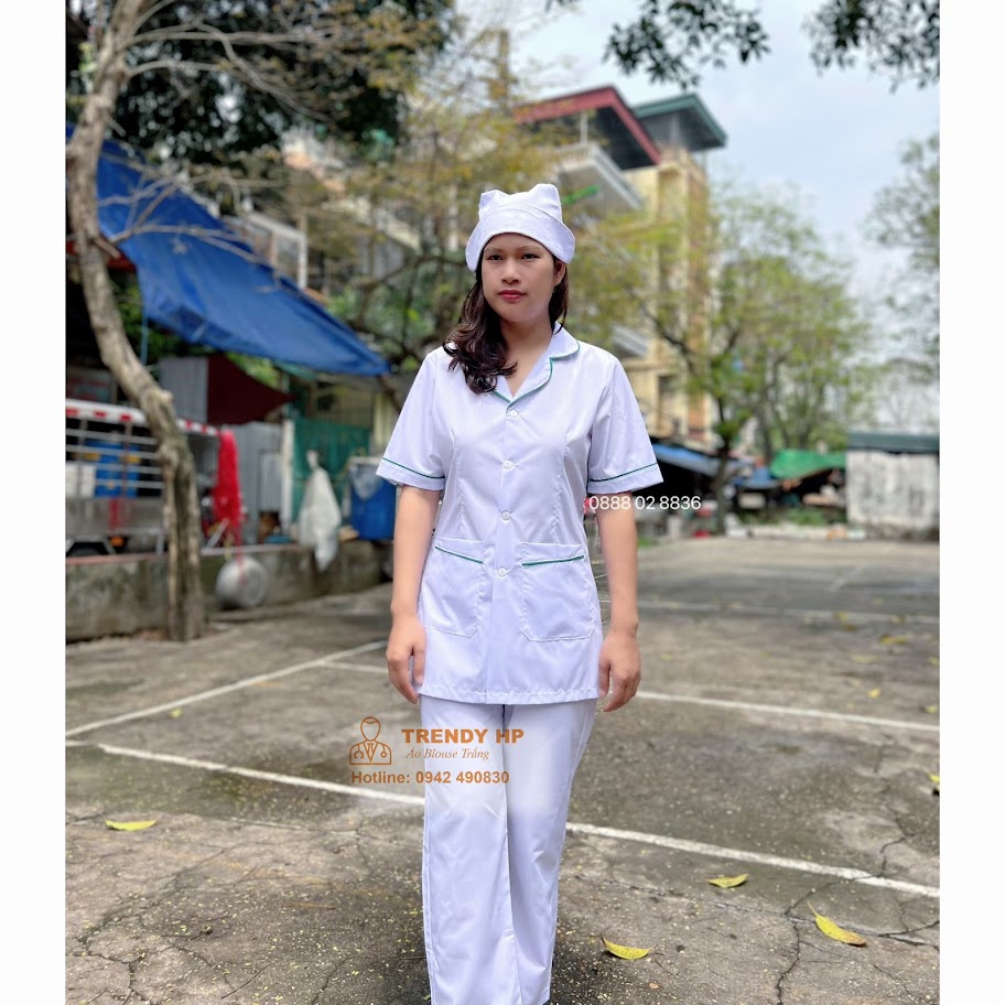 Bộ Blouse Trắng có viền Xanh Lá bo tròn cổ nữ tính - Áo blu trắng điều dưỡng, dược sỹ, thẩm mỹ viện, spa