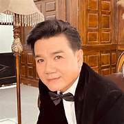 Hoàng Quân - Doanh Nhân 
