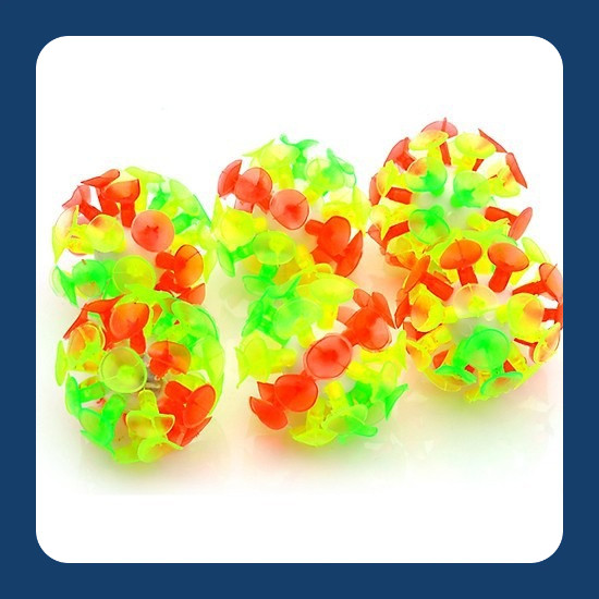 Bóng ném dính sticky ball 6cm có đèn chơi trò chơi vận động
