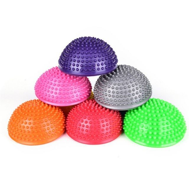 BÓNG GAI CÂN BẰNG CHÂN có gai tạo cảm giác chân Kick thươc 15x16x9cm