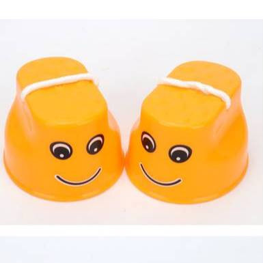 Cà kheo trò chơi cho trẻ vận động, cà kheo nhựa cho bé đồ dùng giáo cụ dạy học tiếng anh (1 đôi)