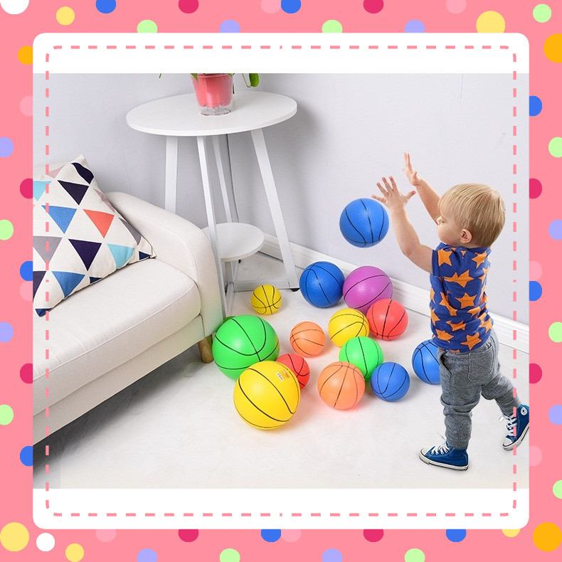 Bóng rổ trẻ em bơm hơi cao su mềm dẻo an toàn cho bé loại 20cm