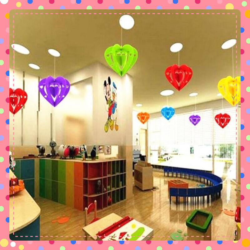 Quả cầu hình trái tim nỉ  3D treo trang trí lớp học mầm non văn phòng deco chụp ảnh size 14cm