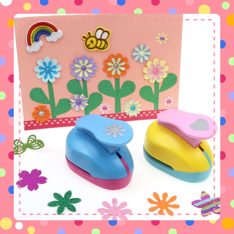 Dập hoa trợ lực  làm thủ công trang trí mầm non size 3,8cm (KM:8815)