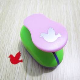 Dập hoa trợ lực đủ size 2,5cm dùng trang trí bưu thiếp thủ công mầm non ( Ma8810)