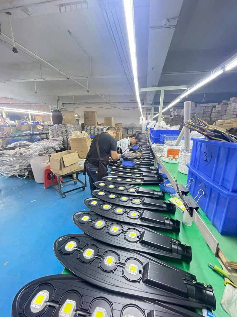 Đèn đường lá điện cao áp 100W, 150W