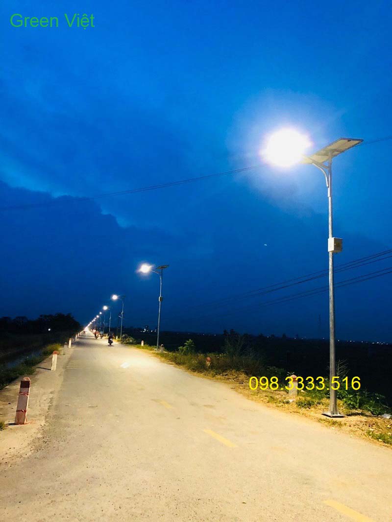 Đèn đường năng lượng mặt trời công trình 56W 2.0P