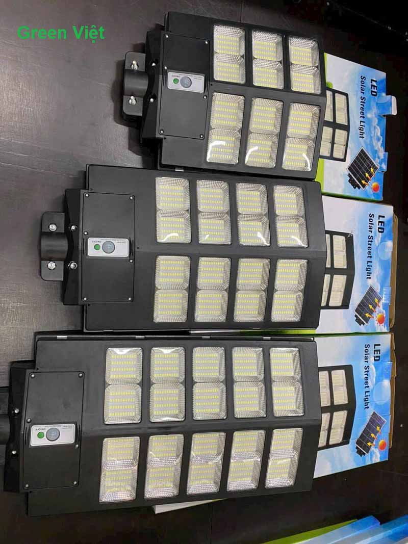 Đèn năng lượng mặt trời 400W PLC400 Cảm Biến Chuyển Động