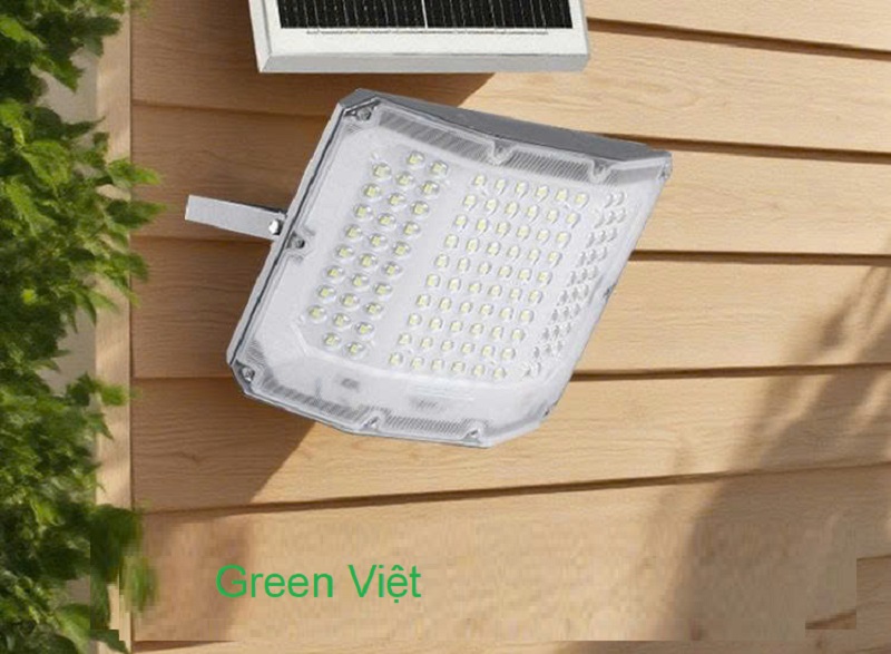 Đèn pha năng lượng mặt trời FL-100W, 200W, 300W 3 mặt mẫu mới 2026