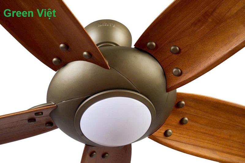 Quạt trần đèn QTDV82 Cao Cấp