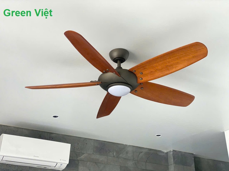 Quạt trần đèn QTDV82 Cao Cấp