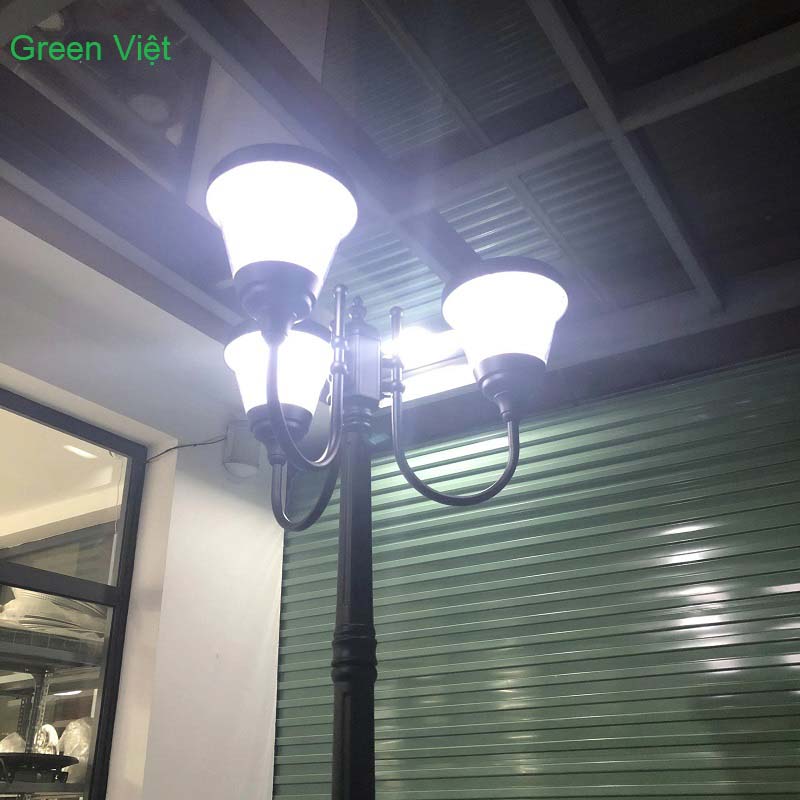 Cột Đèn Sân Vườn 3 Đầu Năng Lượng Mặt Trời LP-CV4105