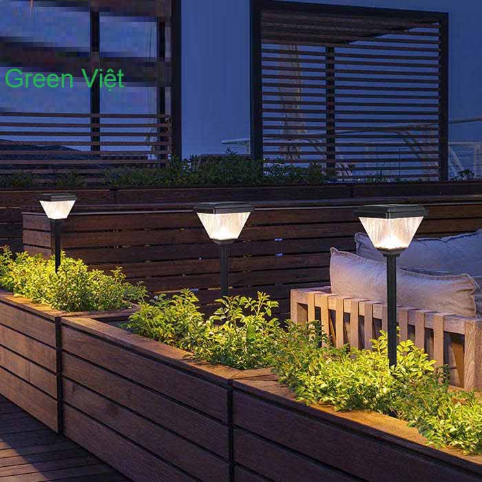 Đèn cắm đất năng lượng mặt trời GV-PL20