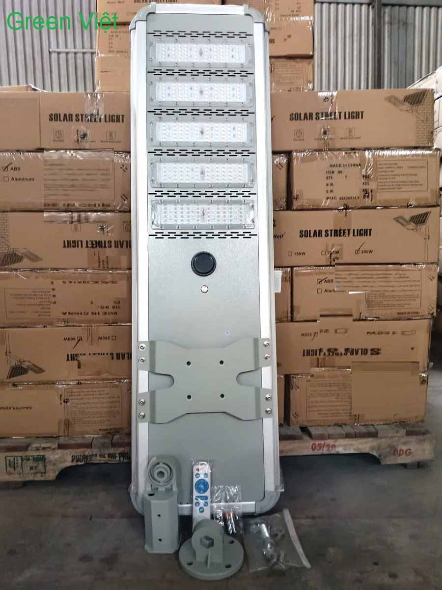 Đèn đường năng lượng mặt trời GV-19100 100W, 150W, 200W Pin Liền