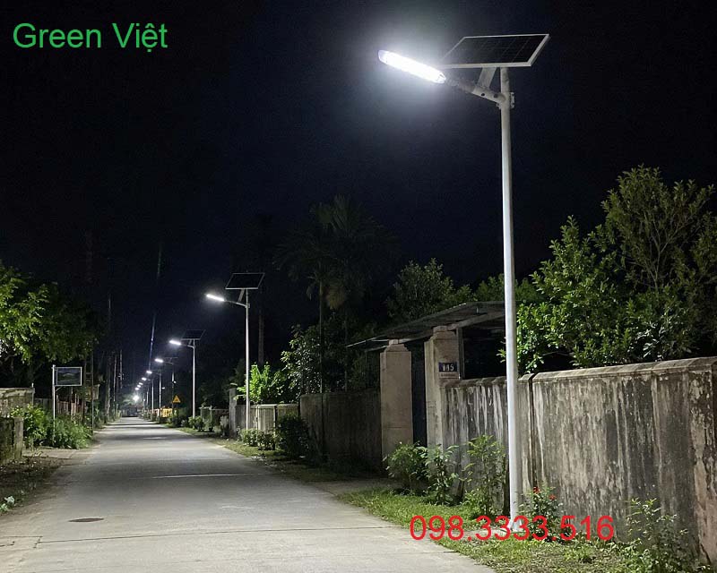 Đèn Năng Lượng Mặt Trời Phi Thuyền 1200W DPTM1200 Công Trình