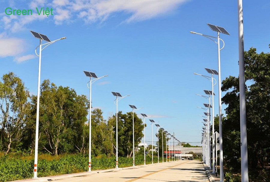 Đèn đường năng lượng mặt trời 100w hình chiếc bàn chải