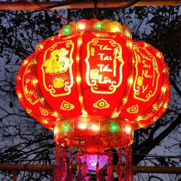 Đèn lồng hội an tự xoay 360 có đèn led nhấp nháy rực rỡ DL02 Kích thước 80cm