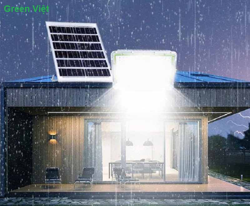 Đèn năng lượng mặt trời 200w DMN-200 chống lóa