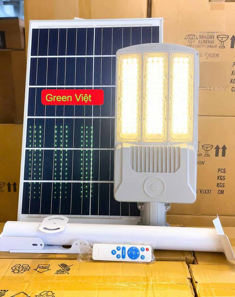 Đèn Năng Lượng Mặt Trời Ánh Sáng Vàng 500W DSV-500