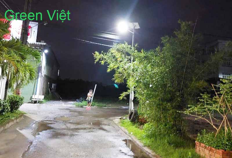 Đèn năng lượng mặt trời cao cấp 500W ZL1 Cao Cấp Green Việt