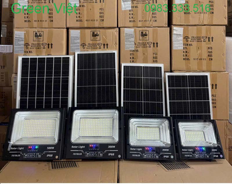 Đèn năng lượng mặt trời 200W PNLL200 Sân Vườn, Công Viên