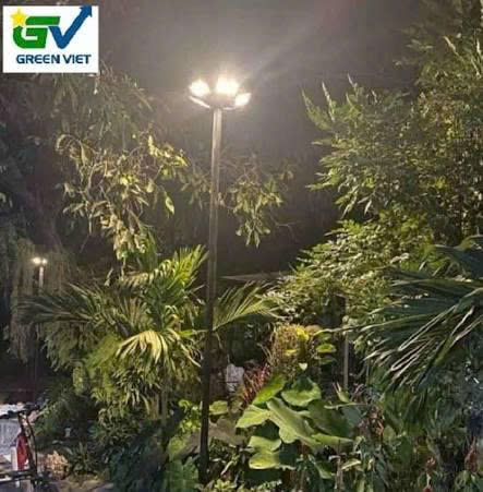 Đèn năng lượng mặt trời UFO 500w UFO-500S ánh sáng vàng