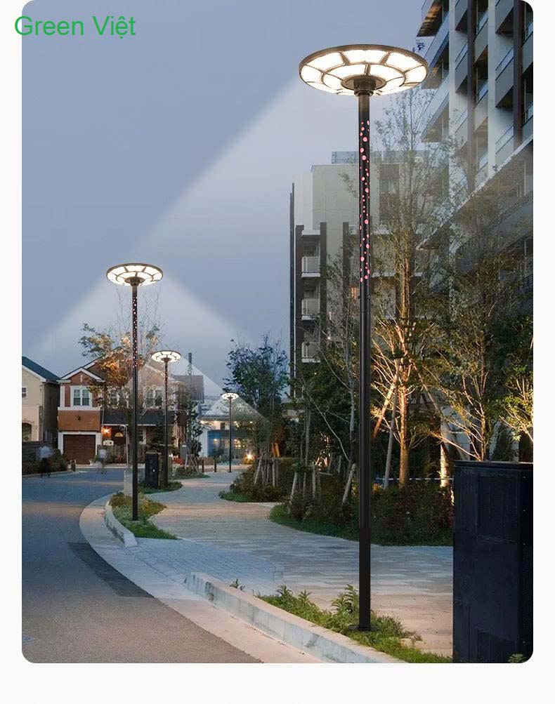 Đèn Sân Vườn Solar Light UFO-500W - Green Việt