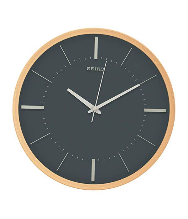 Đồng hồ treo tường seiko SQXA731Y