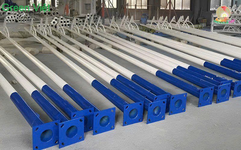 Mẫu cột đèn đường năng lượng mặt trời P06