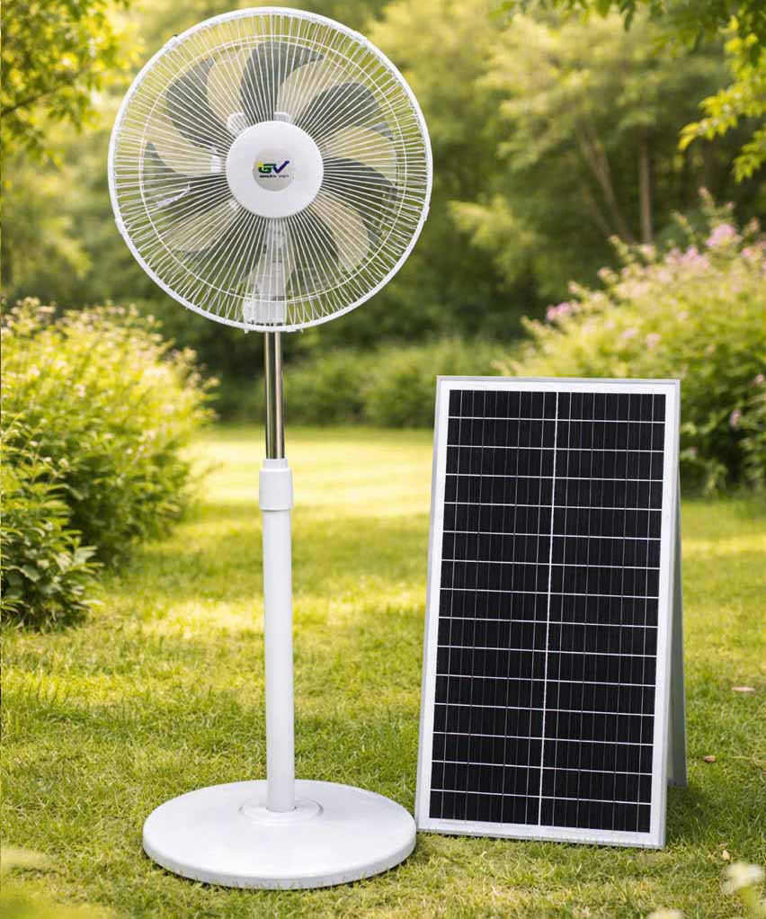Quạt năng lượng mặt trời QC07 mẫu cây đứng tích điện mới nhất 2023 hàng hãng Green Việt