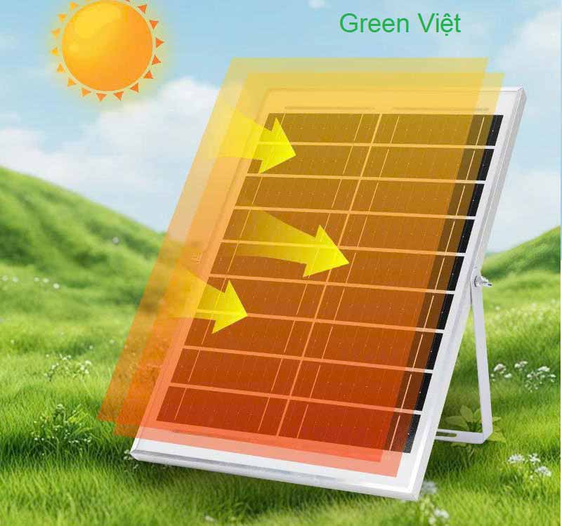 Đèn Phi Thuyền 500W Năng Lượng Mặt Trời PT500
