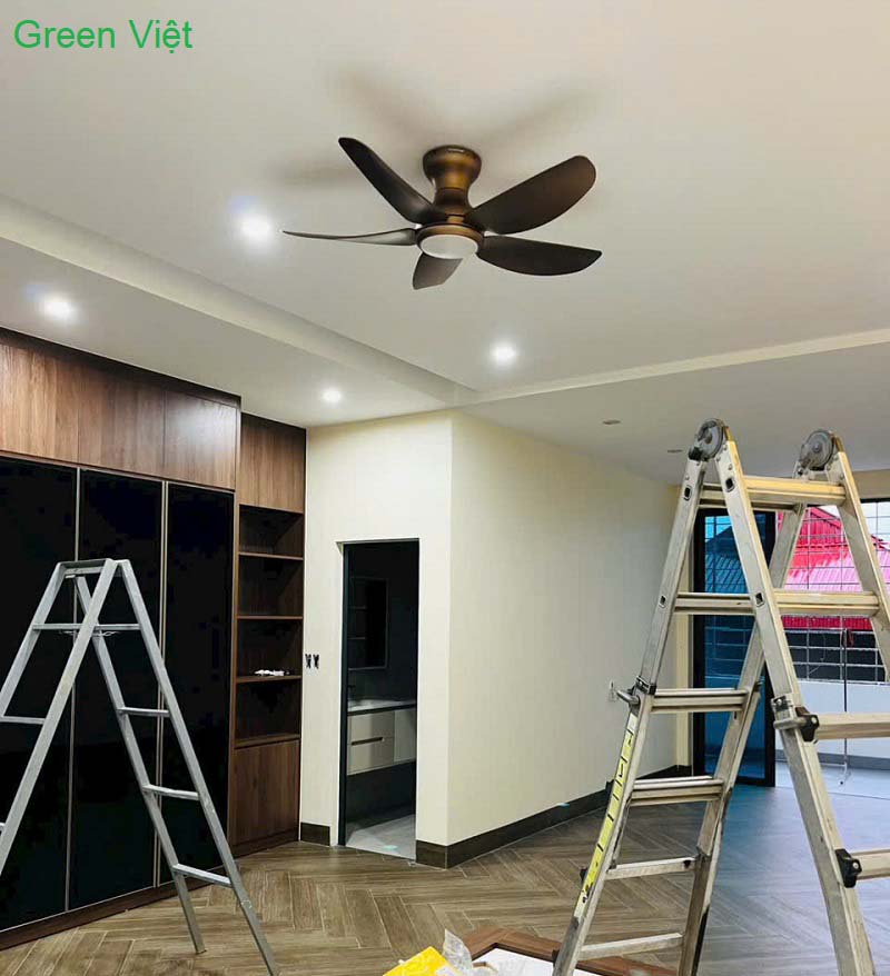Quạt Trần Đèn 5 Cánh QGV41 Màu Đồng Cát Cho Trần Thấp