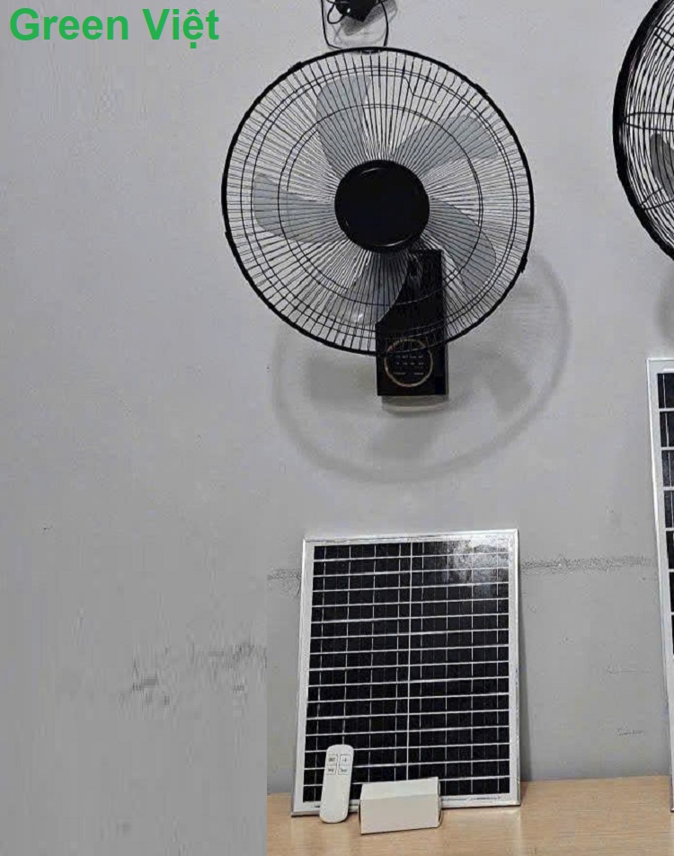 Quạt Treo Tường Năng Lượng Mặt Trời QT-21