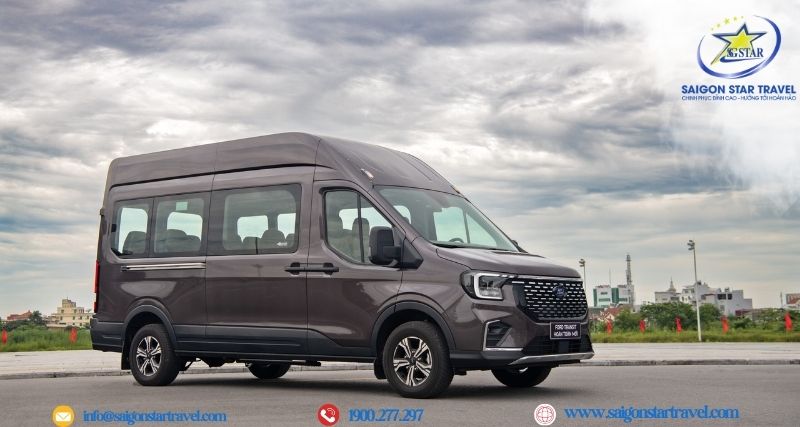 Trải Nghiệm Đẳng Cấp Với Xe Ford Transit Limousine – Giải Pháp Vận Chuyển Cao Cấp