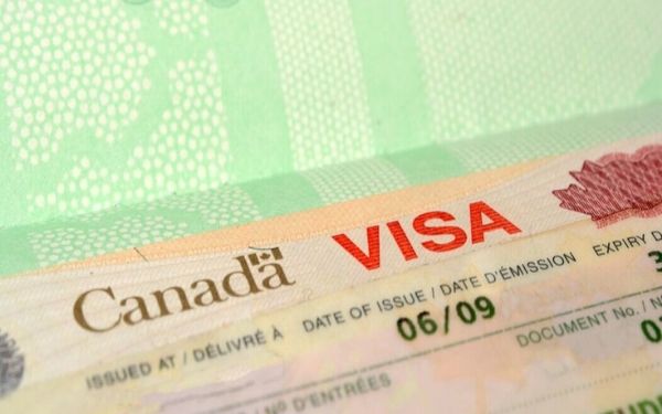 Kinh nghiệm làm mẫu đơn xin visa Canada dành cho bạn