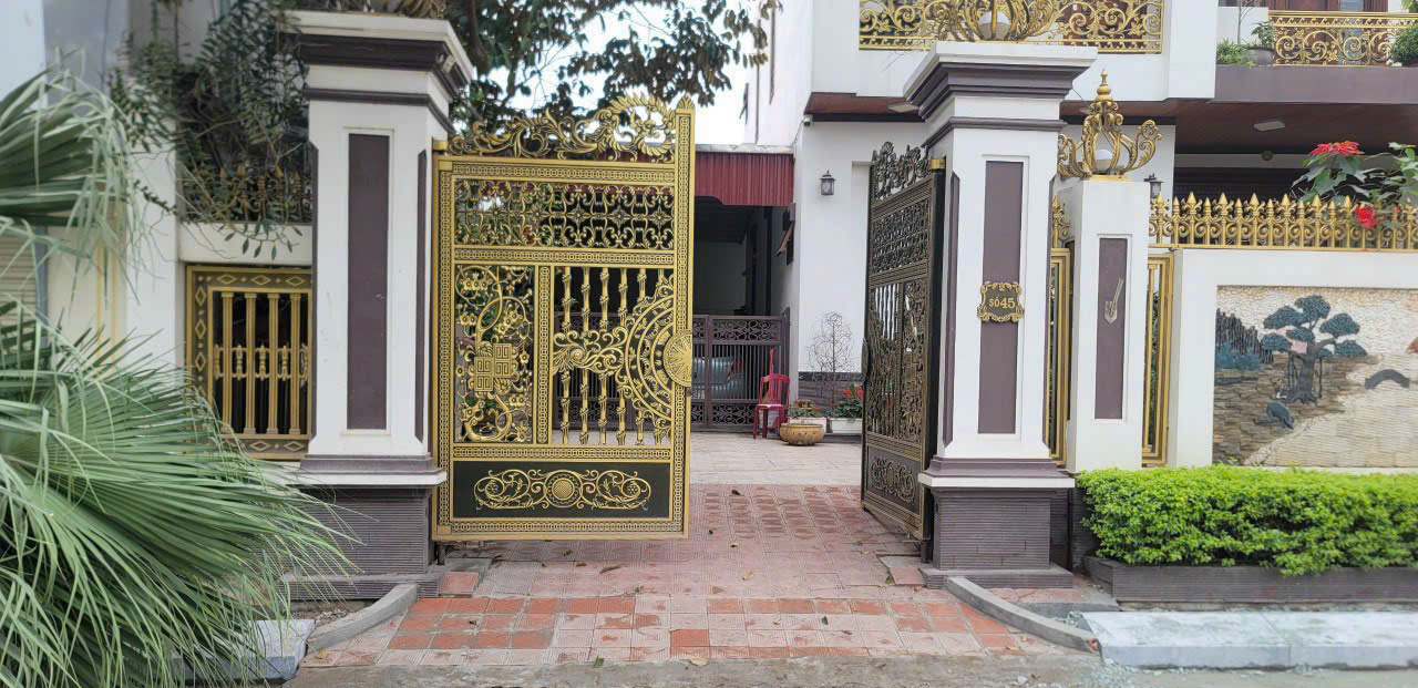 Cổng tự động âm sàn