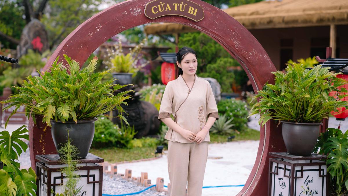 Linen ngày nóng: mặc sao để mát mà vẫn chỉn chu?