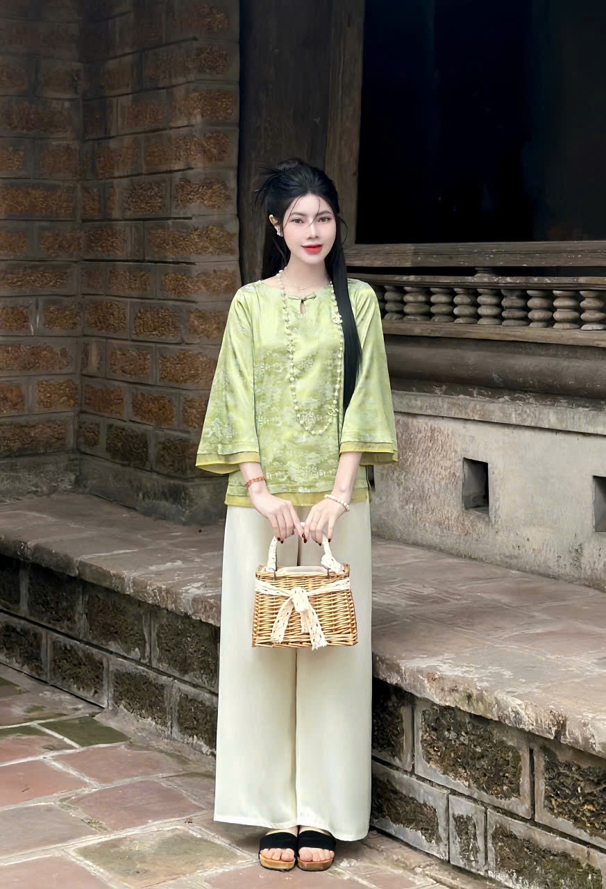 Bộ Cổ Giọt Lệ Gấm Thủy Mặc
