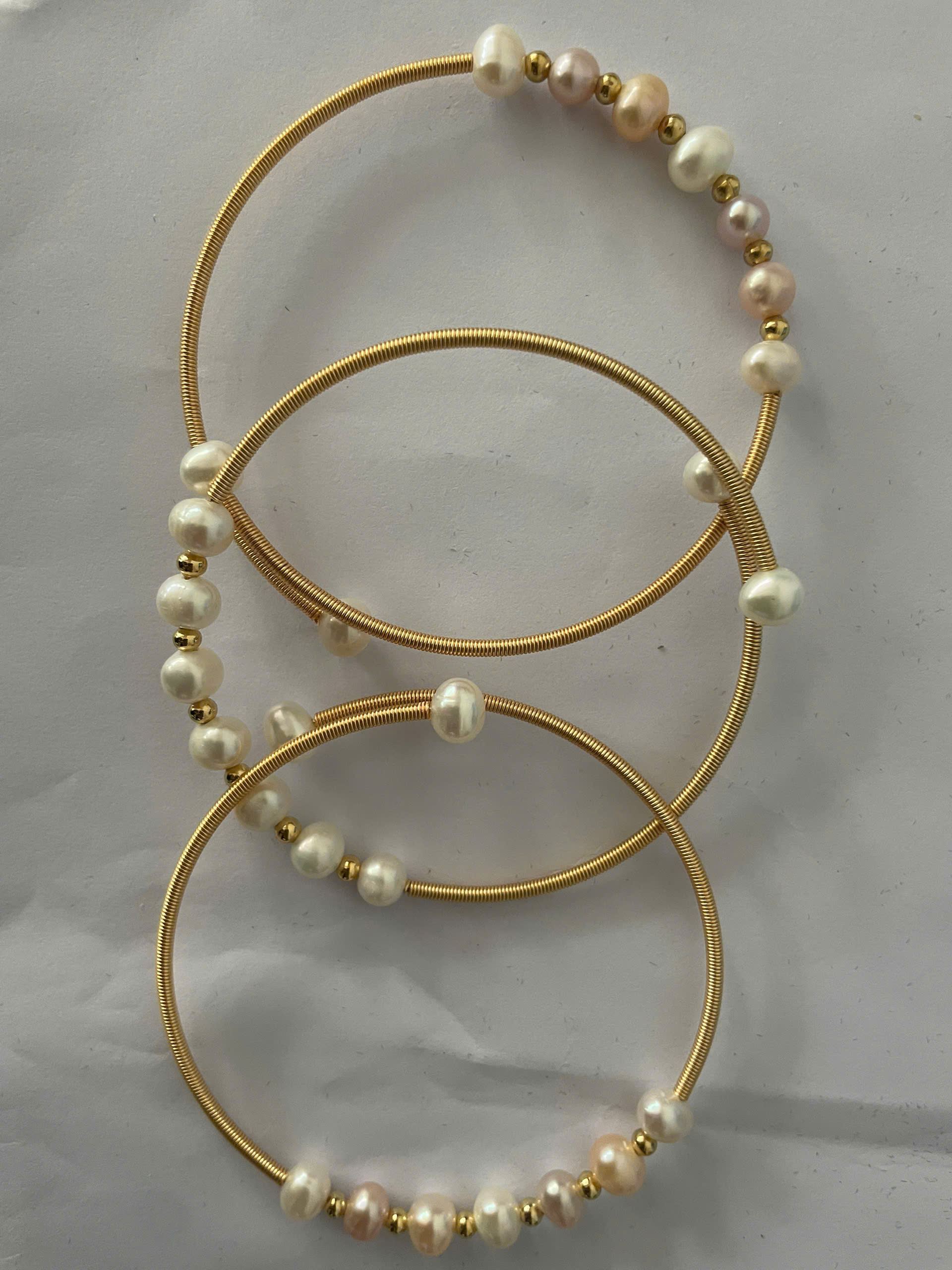 Lắc Còng Mỹ Ký Míc Ngọc Trai