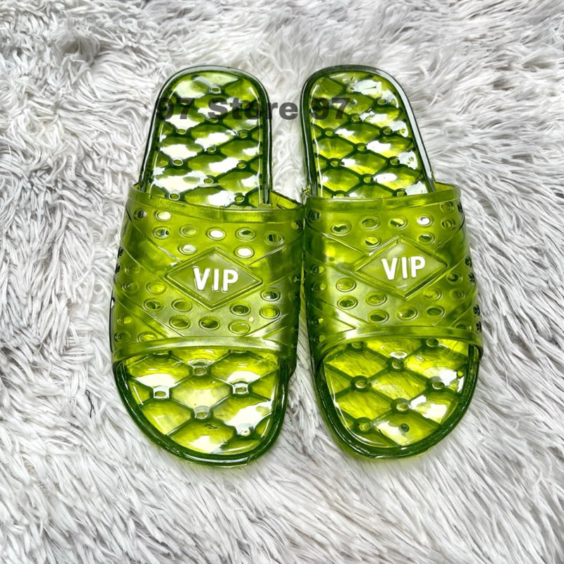 Dép nhựa lỗ vip dành cho nam và nữ